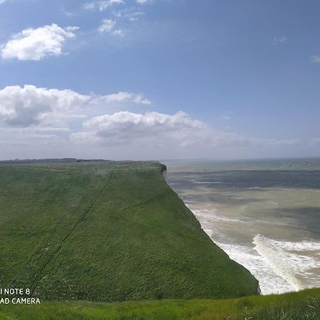 L' Entre Mer Et Falaise Le Tréport Екстериор снимка
